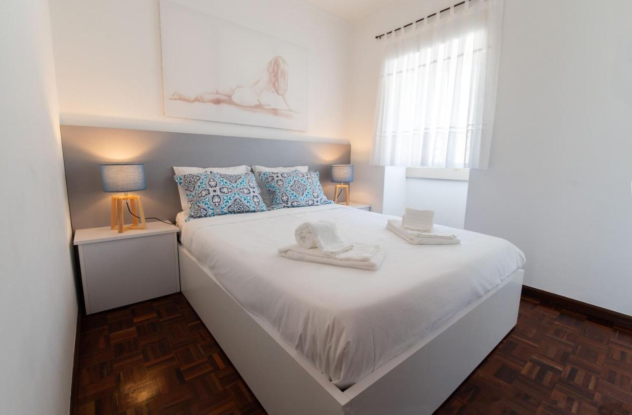 Steps To Beach 4Br - Ac Self Check-In 2024 Reno Nazaré Esterno foto