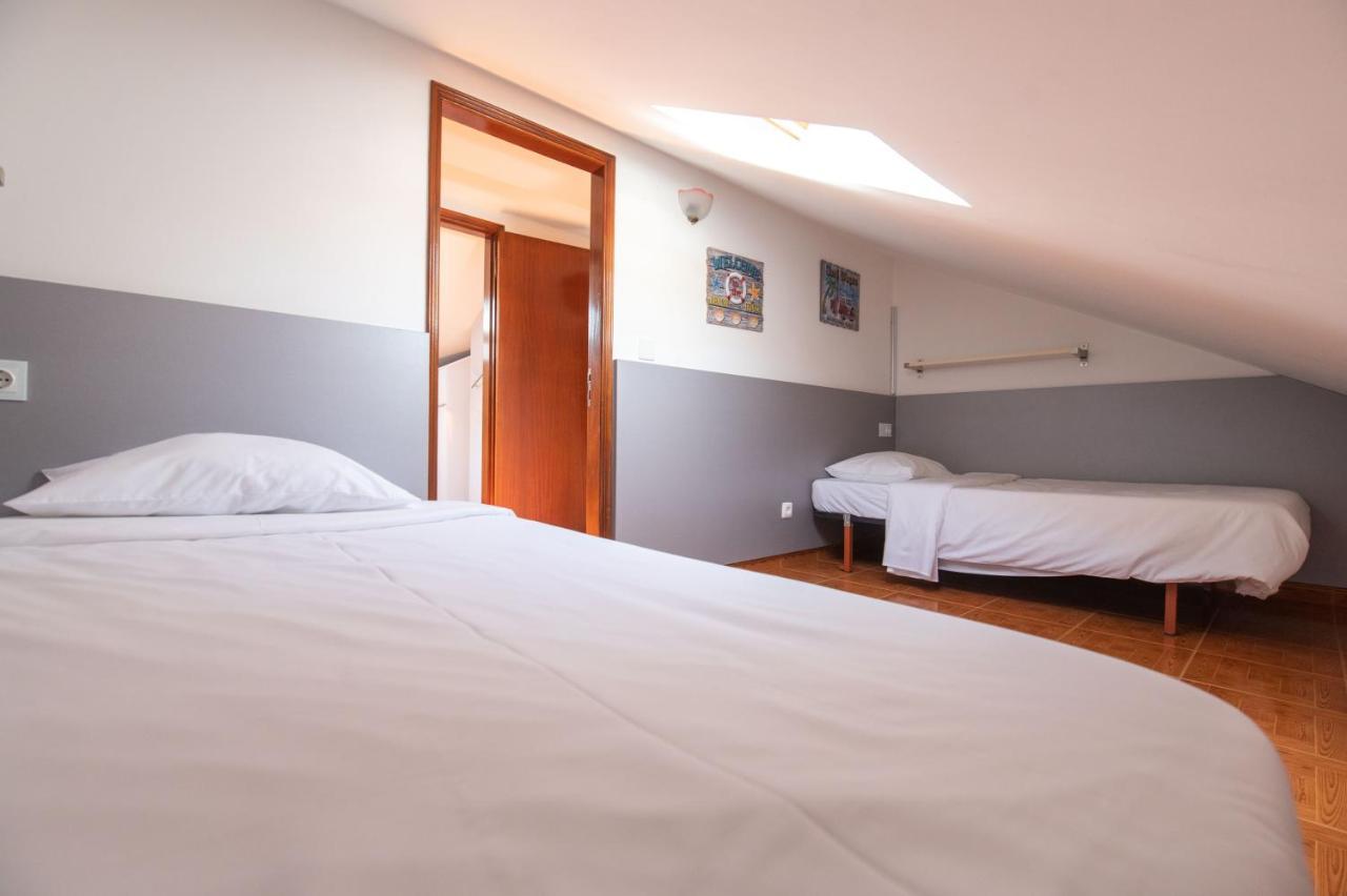 Steps To Beach 4Br - Ac Self Check-In 2024 Reno Nazaré Esterno foto
